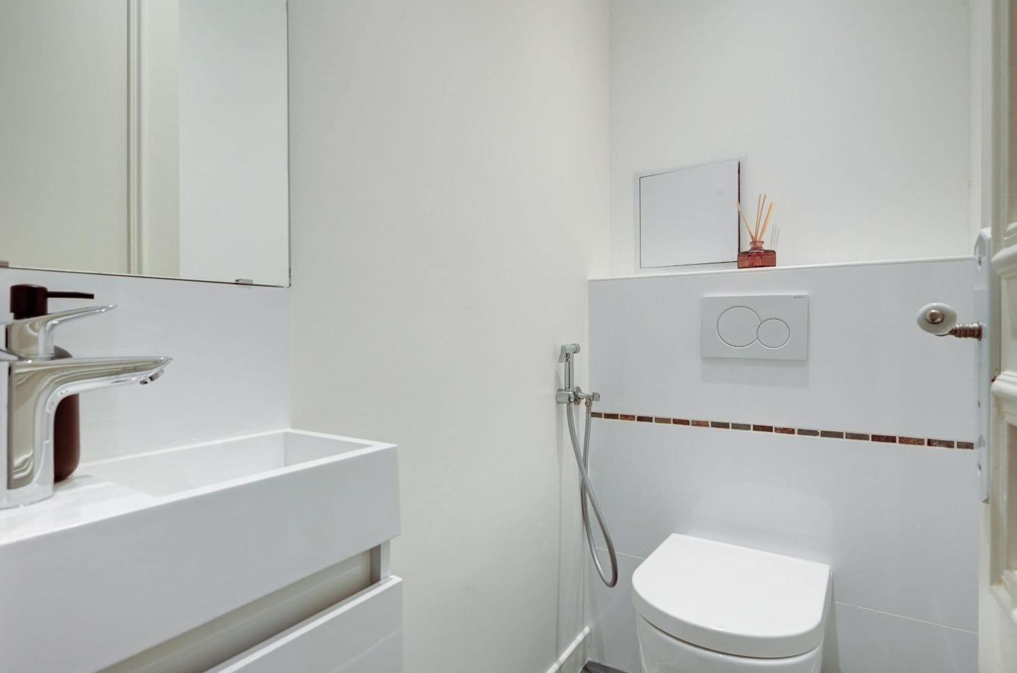 Arc De Triomphe & Theatre Marigny - 3br - Cityapartmentstay Appartement Parijs